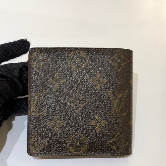 Louis Vuitton Monogram Wallet - Picture 2 of 7